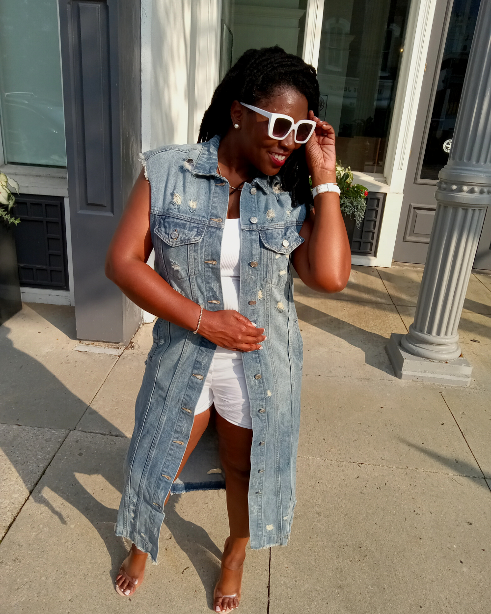 Women's Sleeveless Long Distressed Denim Jacket Vest