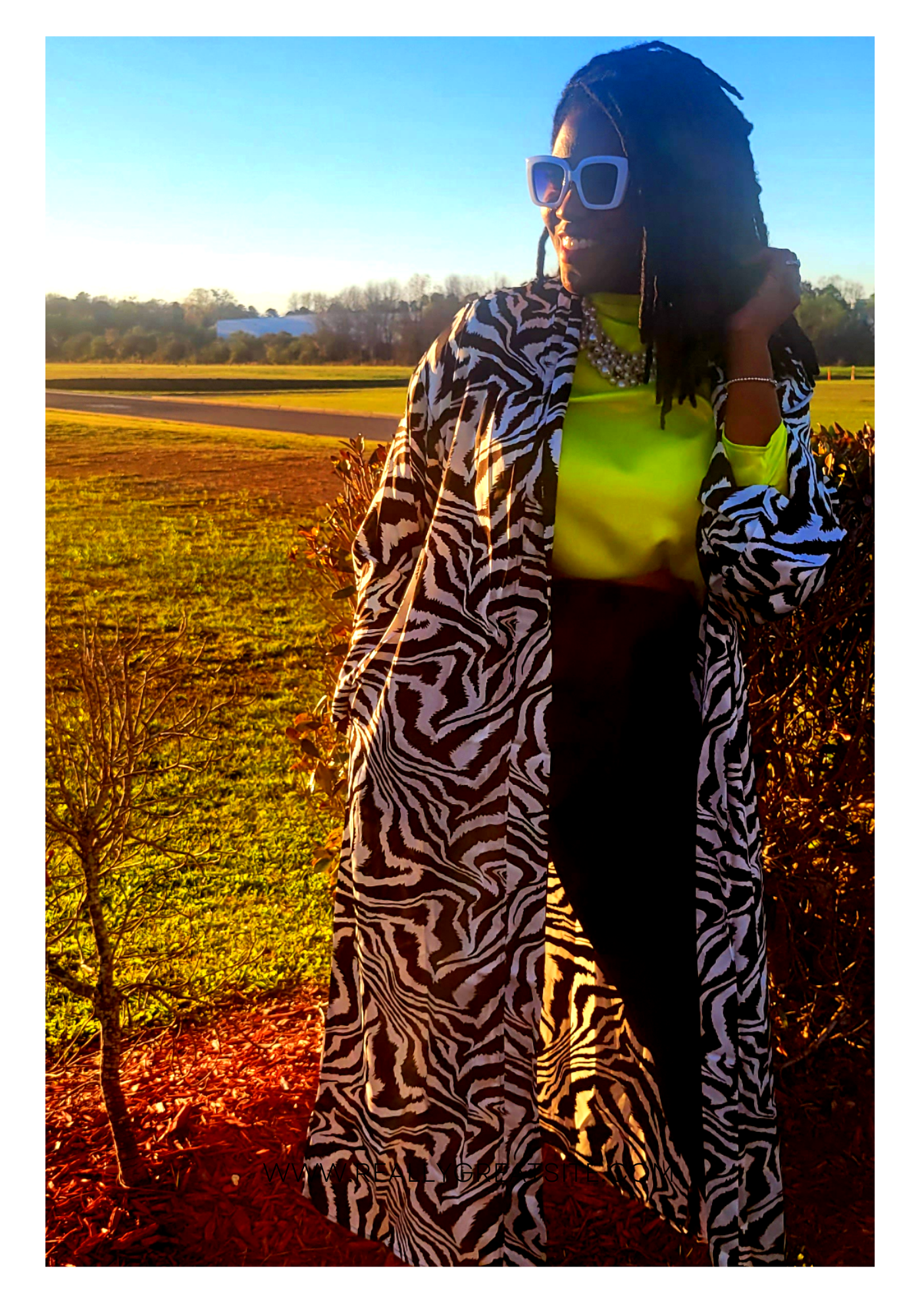 Women's Black and White Zebra Print Flowy Kimono